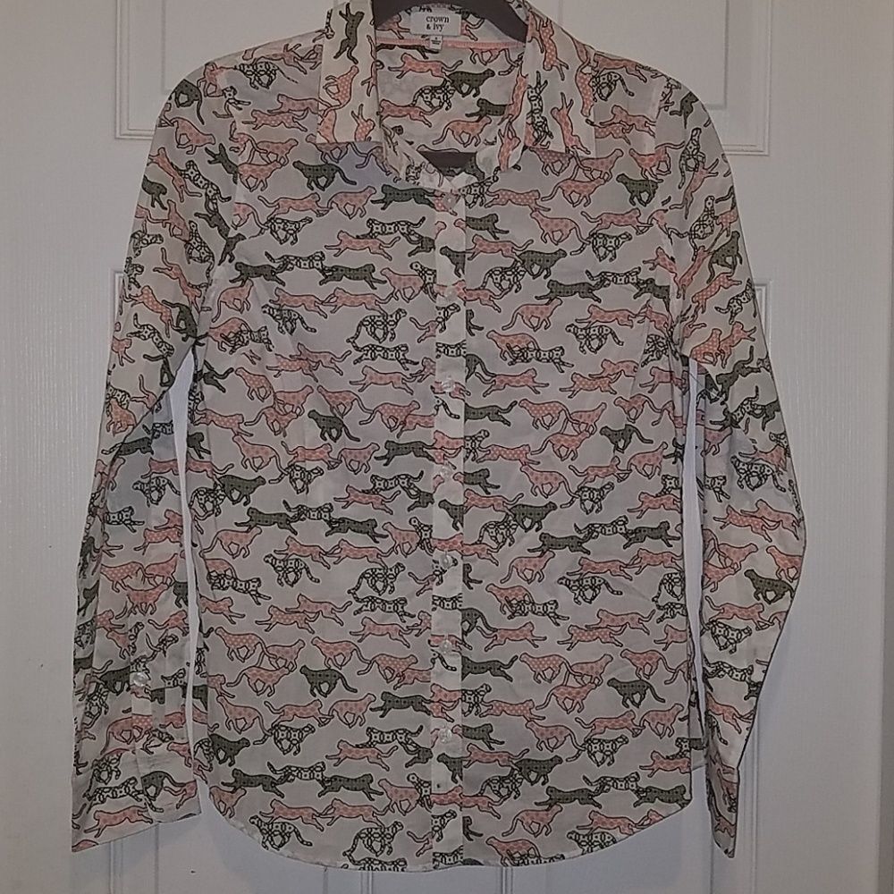Crown & Ivy cheetah print   button down shirt Sz S